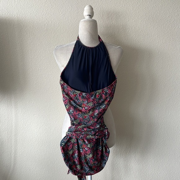 Hermosa - Genevieve High Halter Neck Sash Tie One-Piece Swimsuit - Picture 6 of 8